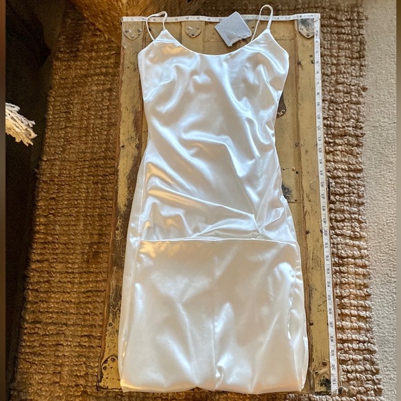 JLUXLABEL IVORY MIDI DRESS SLIT SPLIT DRESS STRETCH BODYCON - Picture 9 of 16